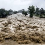 فاجعه در محور کندوان: خودروهای غرق‌شده در دل سیلاب به کل نابود شدند