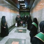 کنایه ظریف پزشکیان به زاکانی در مواجهه با حضور حجاب‌بان‌ها در مترو: نگاهی تیزبینانه
