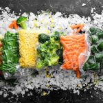 راز سلامتی در فریزر شما: آیا سبزیجات منجمد واقعاً برایتان مفیدند؟