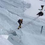 7 درس حیاتی از قله اورست: رمز و راز‌های رهبری و کار تیمی در اوج!