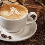 راز طول عمر در دستان تنبل‌ها: معجزه قهوه در فرار از چنگال مرگ!