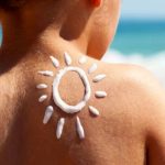 درمان سریع و مؤثر آفتاب‌سوختگی: این روش شگفت‌انگیز را امتحان کنید!
