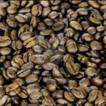 چالش انحصاری توهم بصری: کدام ستاره در دل دانه‌های قهوه پنهان شده است؟