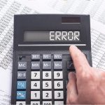 تقلیل خطاهای مالی: افزایش دقت با استفاده از نرم‌افزار حسابداری