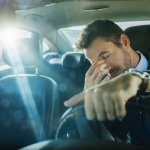 نیمه‌های خوابتان را پشت سر بگذارید: چگونه از خواب آلودگی در حین رانندگی جلوگیری کنیم؟