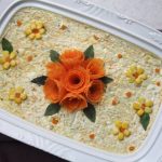 زندگی لذت بخورید با تهیه خورشت ایرانی ترکیب شده با سالاد الویه! + عکس