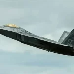 شناسایی هواپیماهای رادارگریز F-22 با رادار ارزان‌قیمت توسط چین