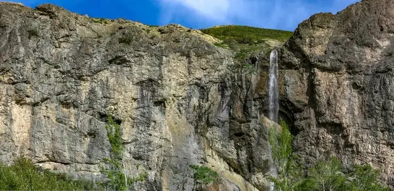 آبشار روستای سنگان