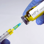 پیشگیری از ابتلا به بیماری HPV؛ غربالگری یا تزریق واکسن؟