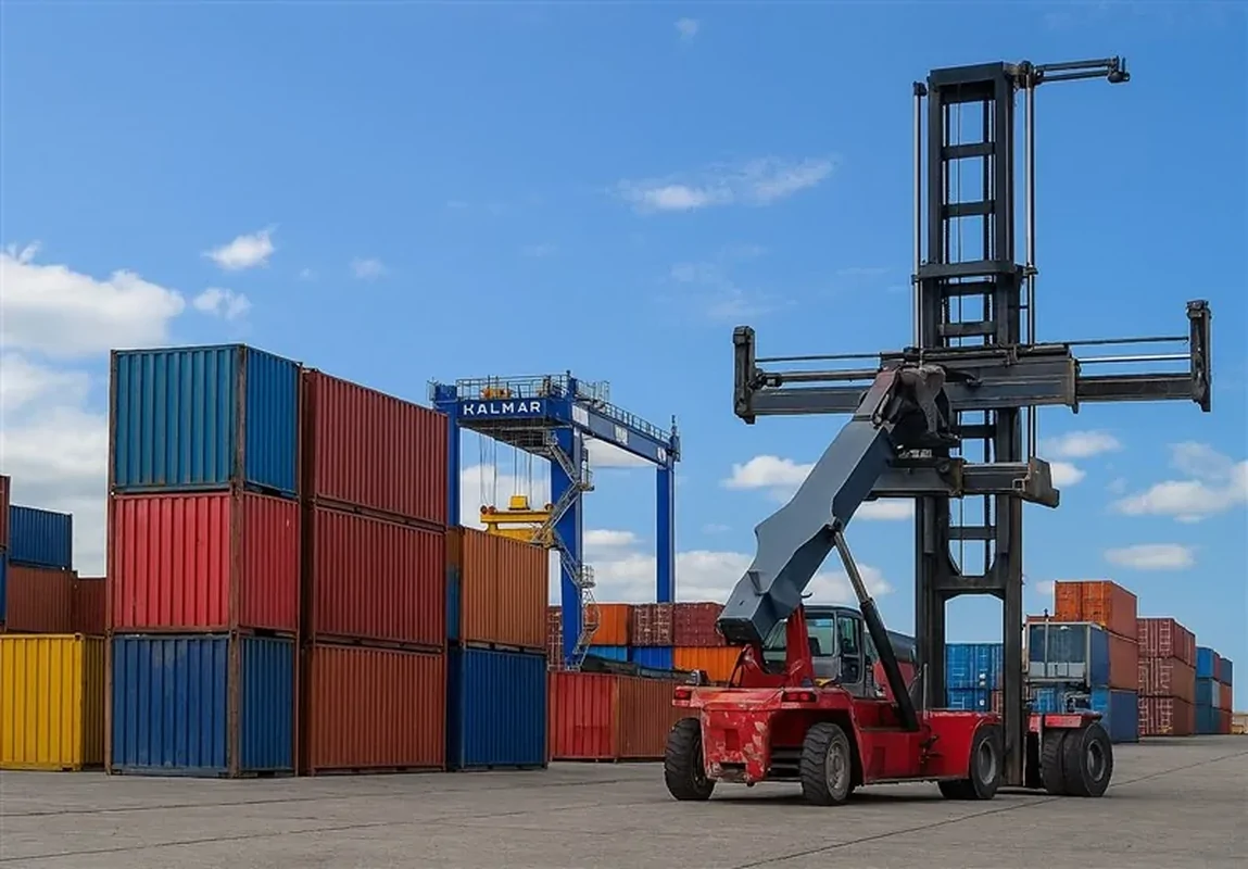 نرخ گاز صادراتی ایران 19 سنت به ازای هر مترمکعب/ کسری 4 میلیارد دلاری تراز تجاری 10 ماهه