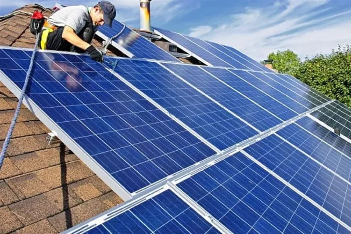 فاز اجرایی نیروگاه خورشیدی 350 مگاواتی ورامین آغاز شد