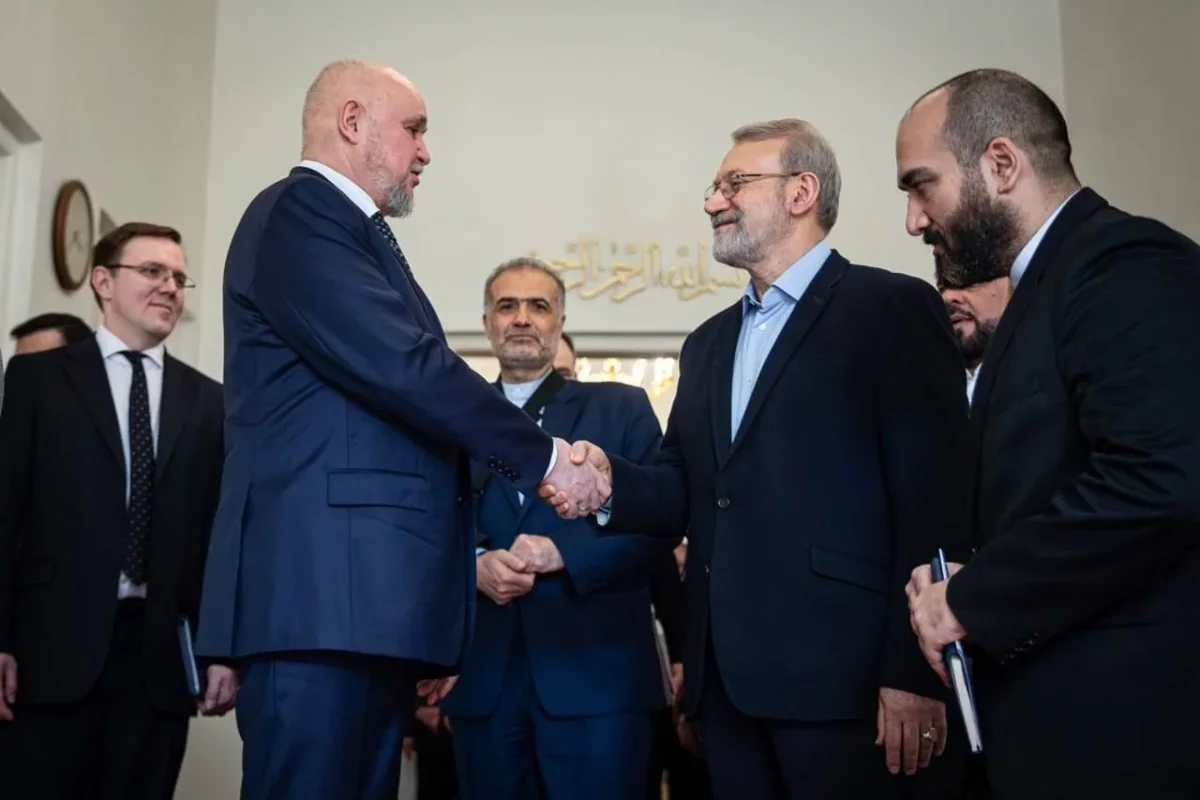 وزیر انرژی روسیه با علی لاریجانی دیدار کرد