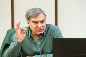 سقف قیمت بلیت سینما درسال بعد چقدر شده است؟