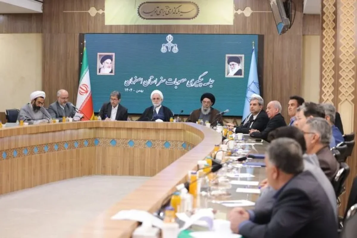 هر وعده‌ای که به مردم می‌دهیم را باید جامه عمل بپوشانیم